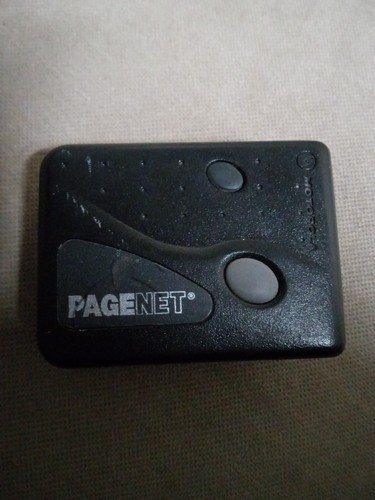 Motorola pagenet beeper - motorola,